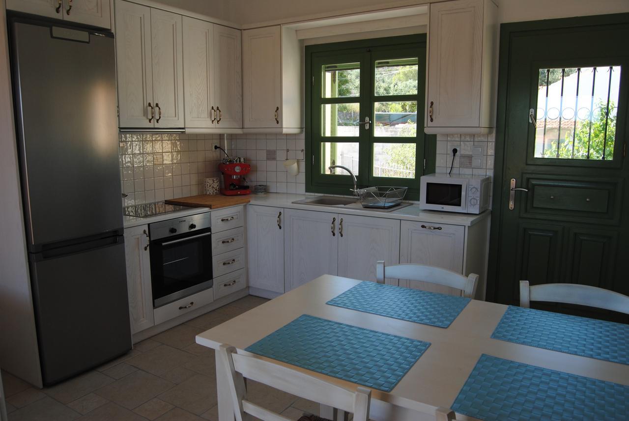 Villa Tati Kastos Buitenkant foto