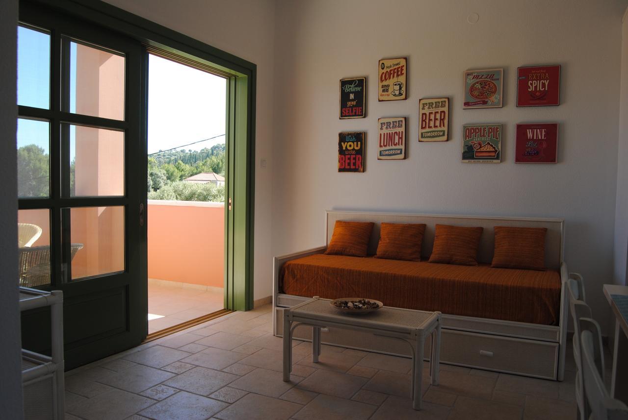 Villa Tati Kastos Buitenkant foto